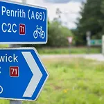 Newly Renovated 2 Bed - Pass The Keys 別荘