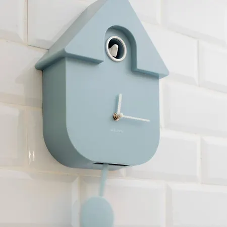 Pass The Keys Newly Renovated 2 Bed Property. 펜션 클리터 무어